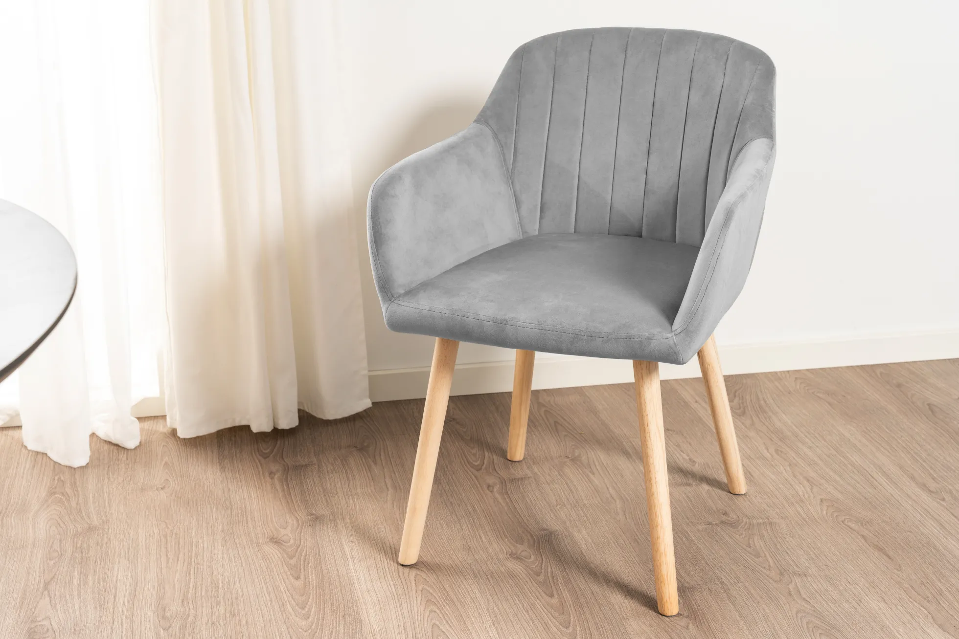 Alberte velour lysegrå