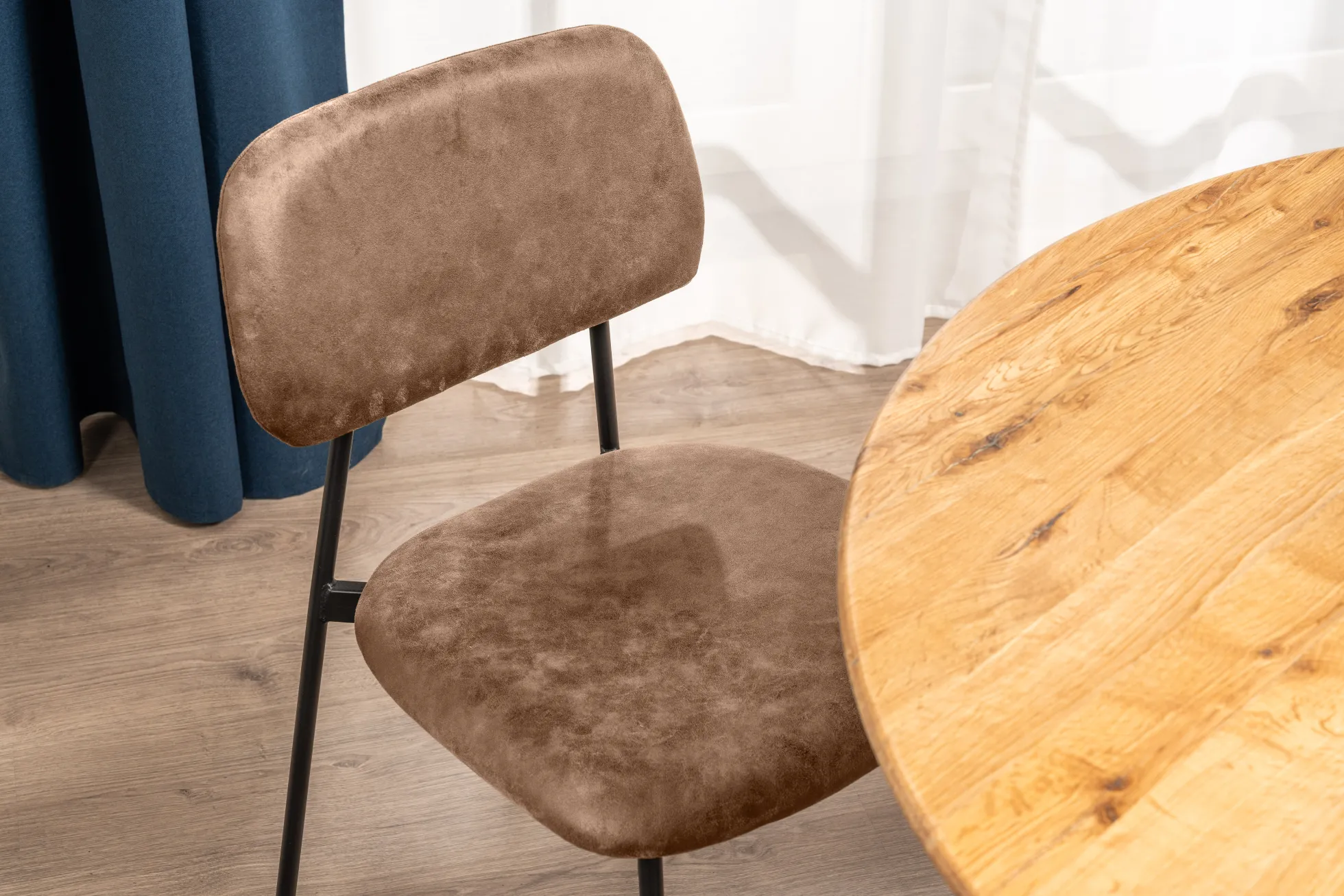 Beate suede brun