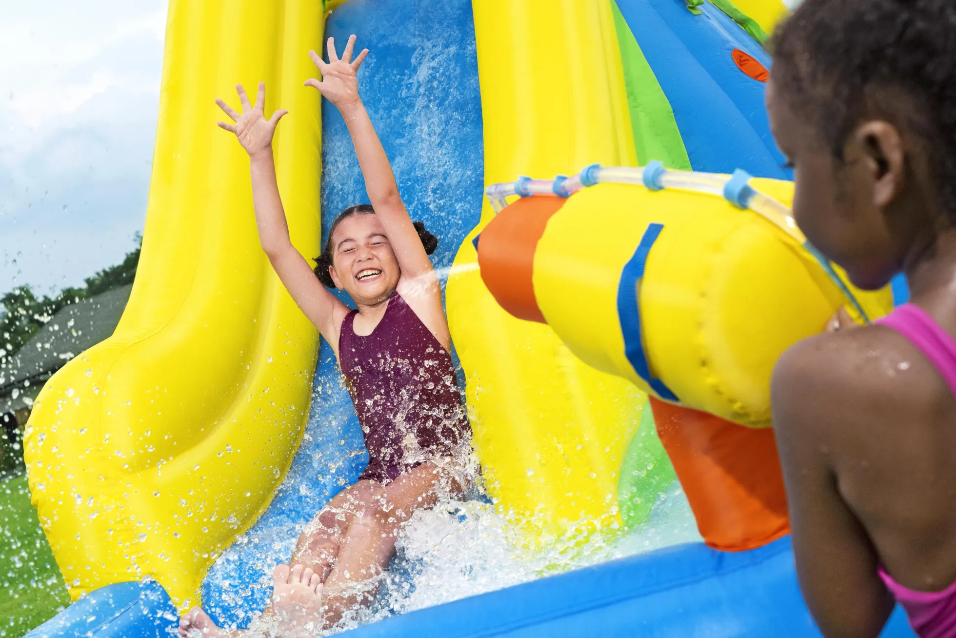 Bestway H2OGO! Mount splashblast mega water park