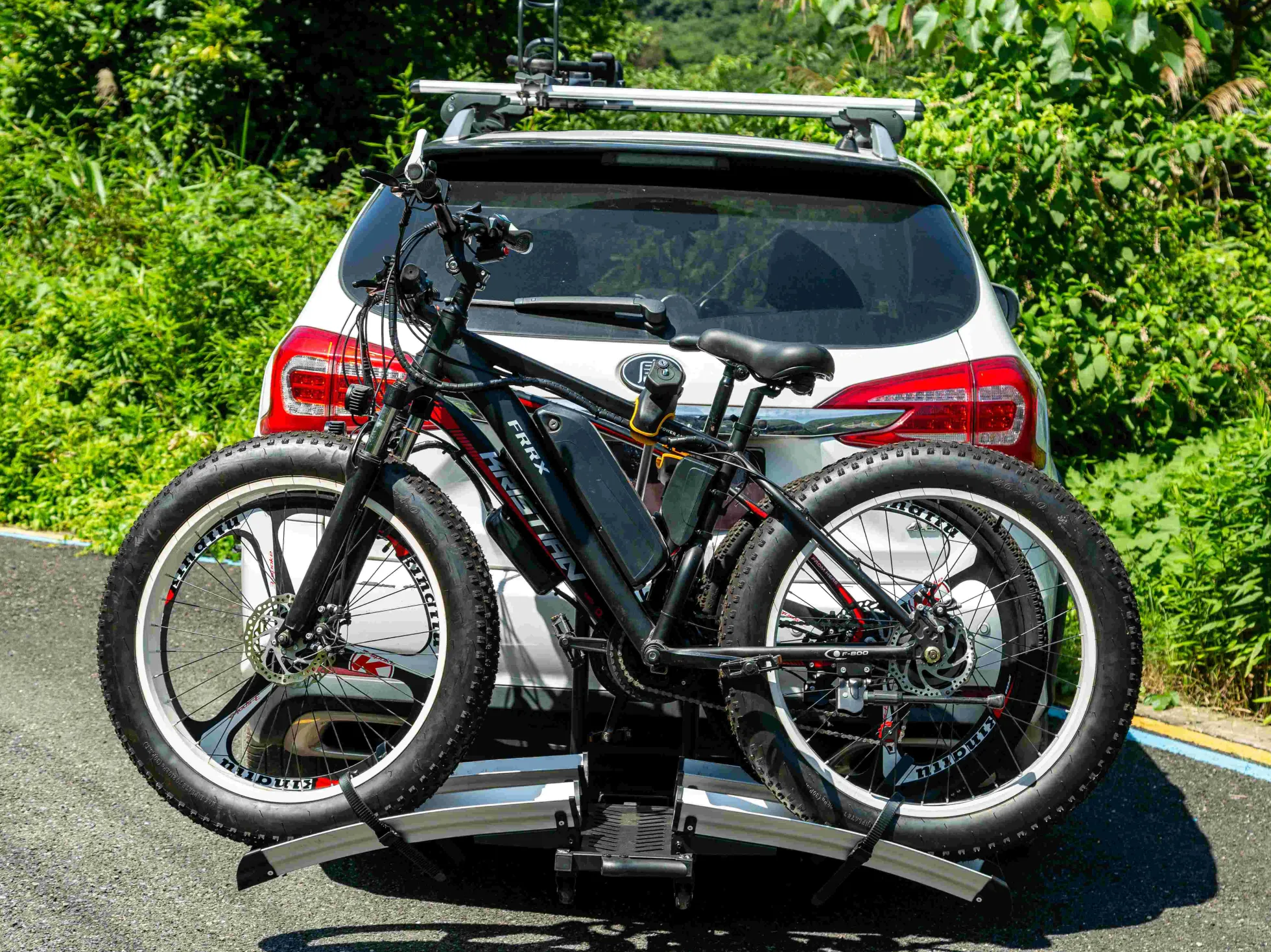 Cykelholder foldbar til 2 elcykler