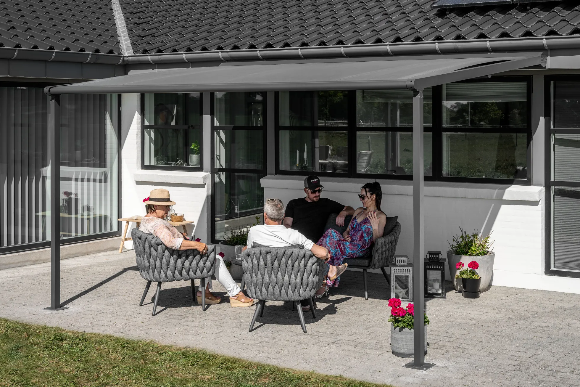 Essence elektrisk pergola markise 400x300cm antracit/antracit