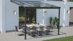 Essence pergola med polycarbonat 9m2