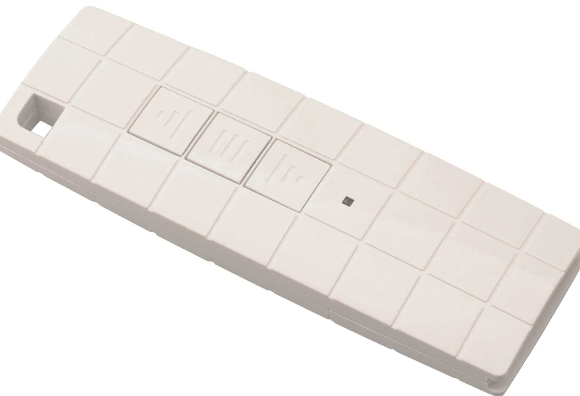 Essence remote