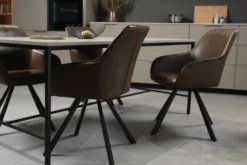 Freja med drejefunktion suede mørkebrun