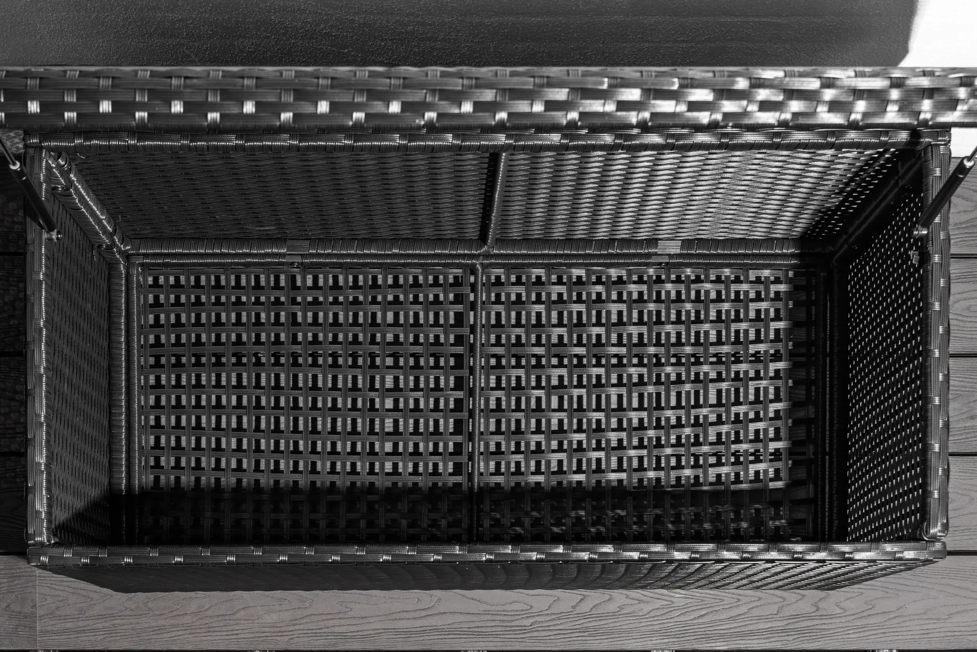 Hyndeboks 102x51x51cm sort