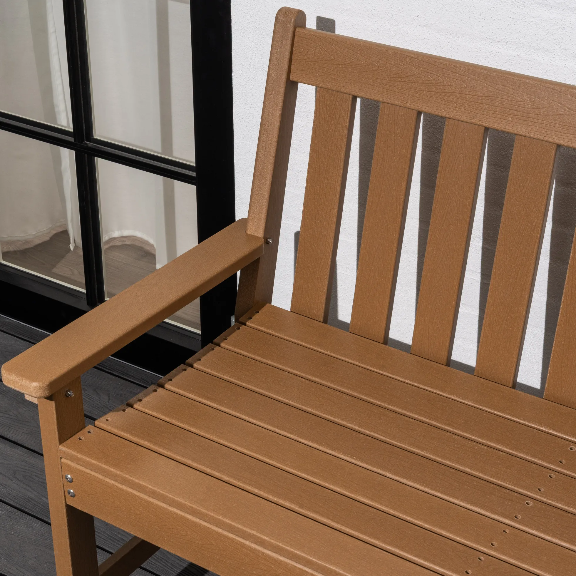 Komposit bænk teak