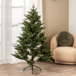 Nordisk juletræ med lys 150cm
