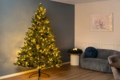 Nordisk juletræ med lys 210cm